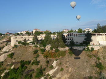 P1040547.JPG 3456x2592 index 303